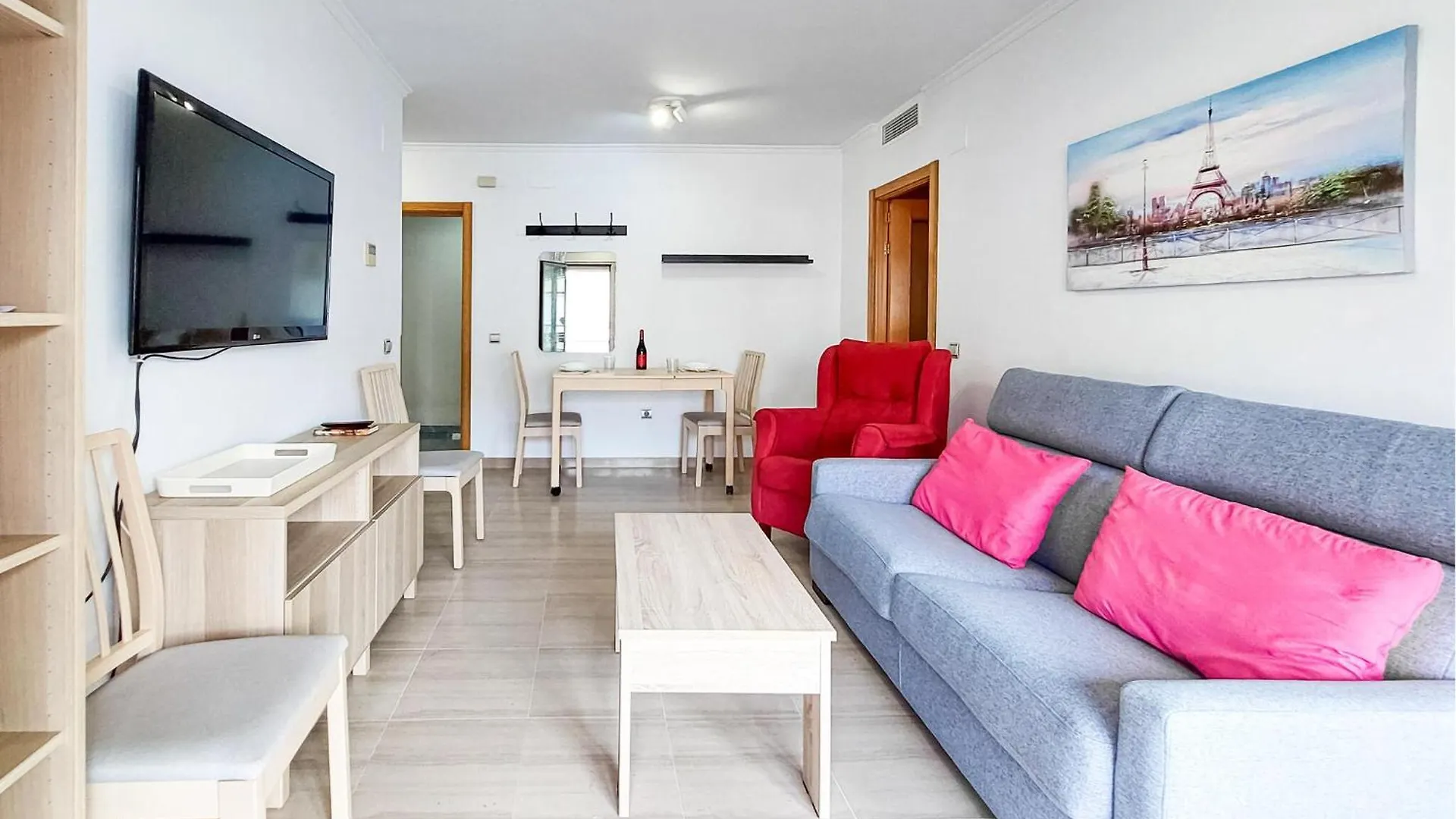 Stunning Apartment In Cadiz With Wifi Spain